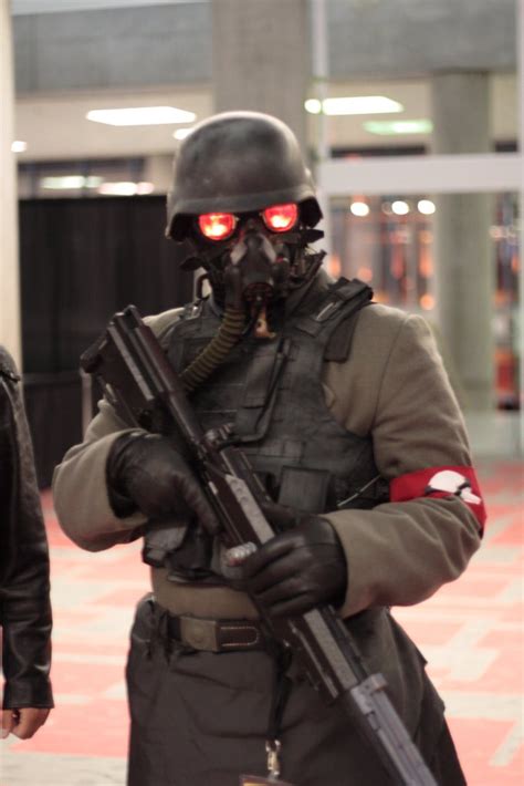 Helghast Cosplay Fanime 2011 by GarmaZabi on DeviantArt