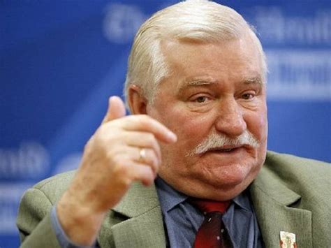 Lech Walesa Biography - Facts, Childhood, Family, Life History & Achievements of Polish President