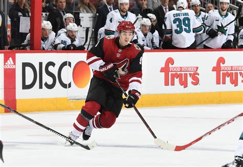 Clayton Keller breaks Arizona Coyotes record previously set by Max Domi