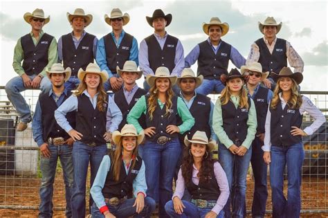 Southwest Texas Junior College: Rodeo team kicks off season in Carthage, TX