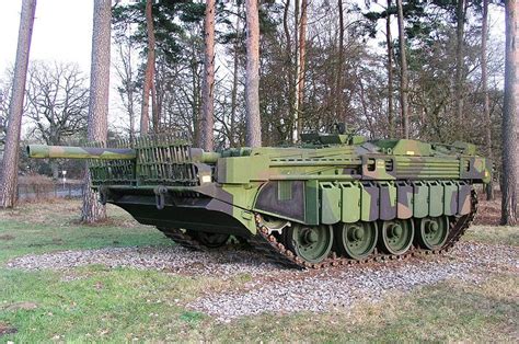 Stridsvagn 103 - Tank Encyclopedia