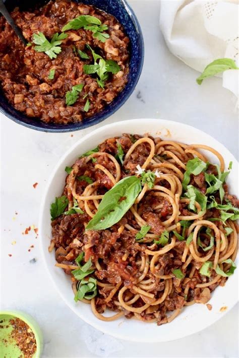 Lentil Mushroom Ragu Recipe • Veggie Society