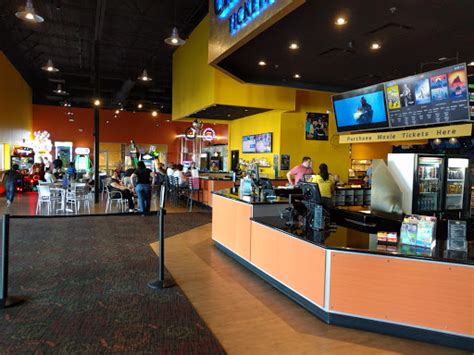 Movie Theater «Fat Cats Gilbert», reviews and photos, 4321 E Baseline Rd, Gilbert, AZ 85234, USA