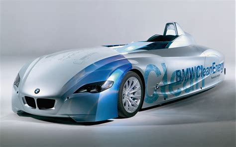 It's not Halo, but damn it's cool! Hydrogen cars - Halo Diehards