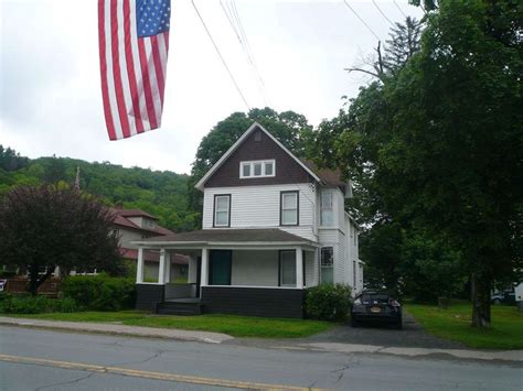 17 Main St, Livingston Manor, NY 12758 | Trulia