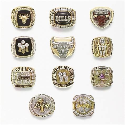 Twitter / AncientPics: Phil Jackson's 11 NBA ... | Phil jackson, Nba championship rings, Nba rings