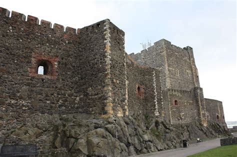 Carrickfergus Castle (Carrickfergus) - Visitor Information & Reviews