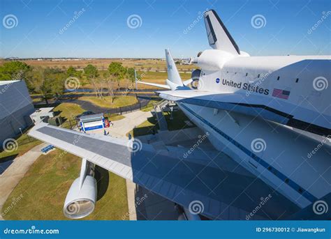 Space Shuttle in Johnson Space Center, Houston, TX, USA Editorial Photography - Image of ...