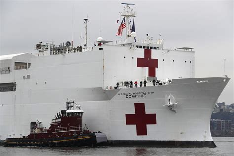 Hospital ship offloads few remaining patients before NY exit | Inquirer News