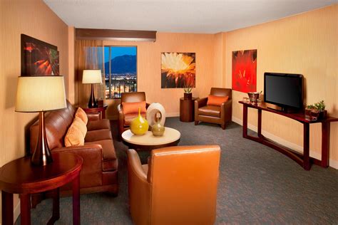 Hotel Rooms in Albuquerque, New Mexico | Sheraton Albuquerque Airport Hotel