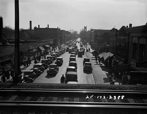 Granville looking west towards Broadway from the "L" stop, 1936 | Chicago photos, Chicago ...