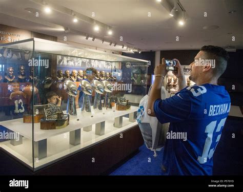 Picture Of Ny Giants Super Bowl Trophies - PictureMeta