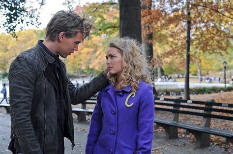 A Stylish Series: The Carrie Diaries Season 2