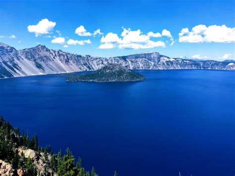 Insider's Guide to Crater Lake: Best hikes, sunset spots and more