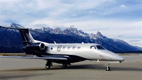 Embraer certifies and delivers first Phenom 300E AVIATIONNEWS.EU International Aviation News ...