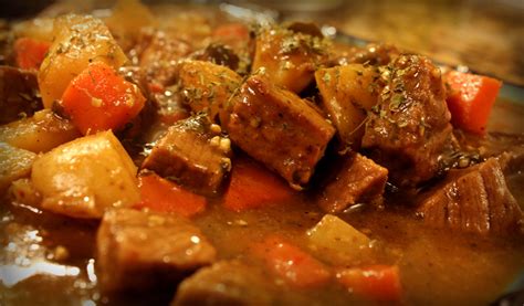 Spicy Beef Stew - Raina's Kitchen