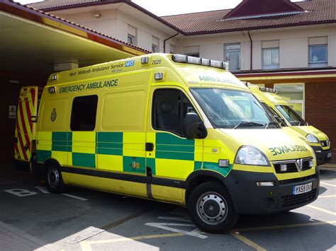 Emergency Ambulance | An NHS West Midlands Ambulance Service… | Flickr