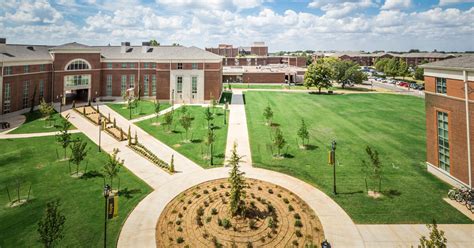 University of Central Oklahoma The Quad Student Housing | Flintco