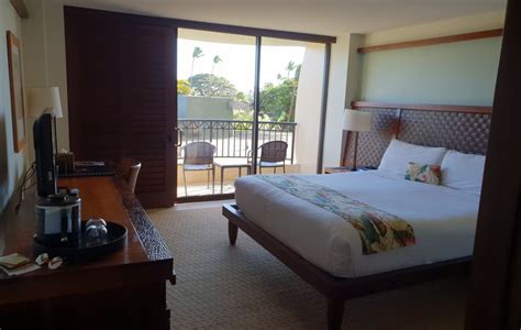 Royal Lahaina Resort (Maui, HI): What to Know BEFORE You Bring Your Family