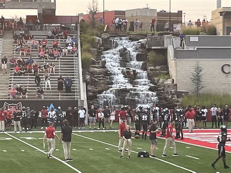 MEM on Twitter: "why does arkansas state got a waterfall in the stadium ...