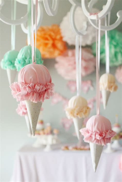 Make Ruffled Ice Cream Cone Decorations » Dollar Store Crafts