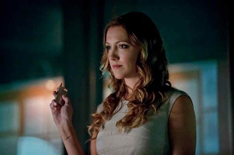 New ‘Arrow’ Teaser Gives First Look At Laurel Lance As Black Canary