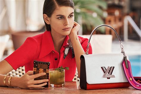 Louis Vuitton Spring Street Bag Review 2020 | semashow.com