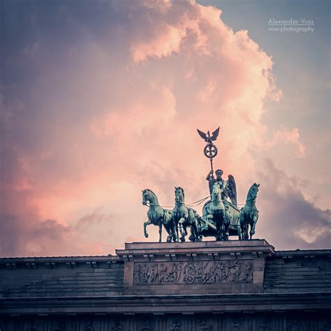 Berlin - Brandenburger Tor / Quadriga Foto & Bild | deutschland, europe, berlin Bilder auf ...