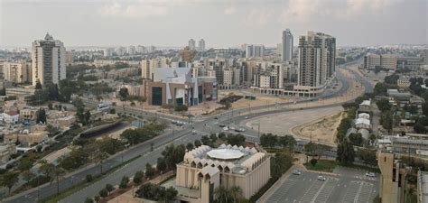 An Israeli Desert City Blooms as a Soccer Power - The New York Times