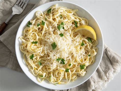 Creamy Lemon-Mascarpone Pasta