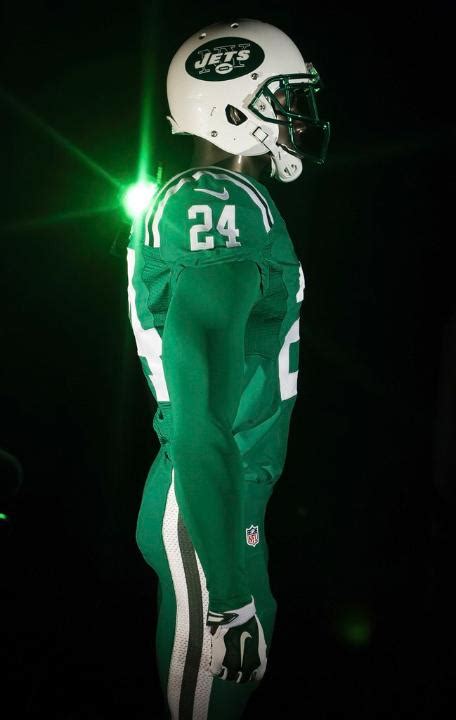 Buffalo Bills and New York Jets officially unveil Color Rush uniforms ...