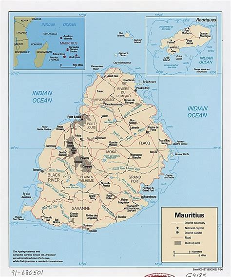 Large detailed political and administrative map of Mauritius with roads ...