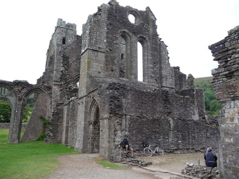 Part of the ruins of Llanthony Priory © Jeremy Bolwell cc-by-sa/2.0 :: Geograph Britain and Ireland