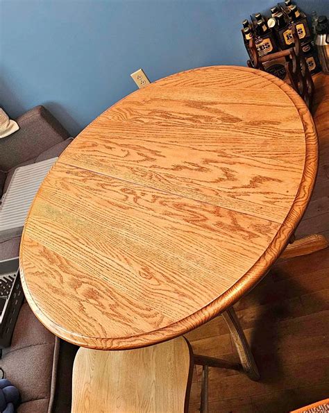 Round 42 inch wood dinner table with 4 chairs - Dining Tables - Palmyra, Michigan | Facebook ...
