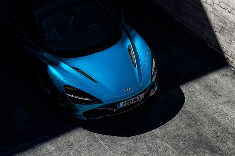 McLaren 720S Spider pegged for Dec. 8 debut, which sounds cold - CNET