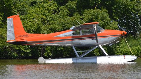 Rod's Aviation Photos: EAA AirVenture 2014, Oshkosh Aircraft Ble - Ces