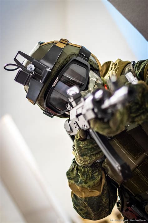 Hide your hostages from this Fuze Cosplay! : r/Rainbow6