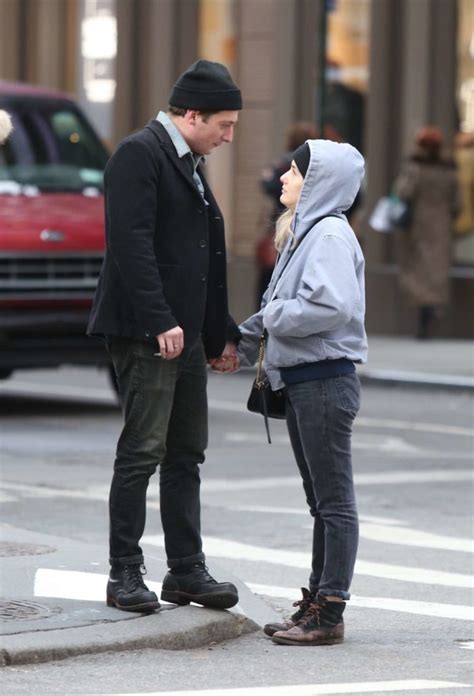 Addison Timlin and Jeremy Allen White shares a kiss in NY -03 | GotCeleb