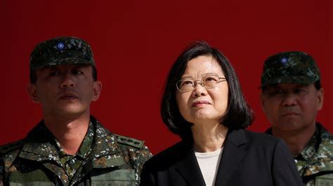 Averting a Cross-Strait Crisis Between China and Taiwan