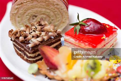 261 Saudi Arabian Desserts Stock Photos, High-Res Pictures, and Images - Getty Images