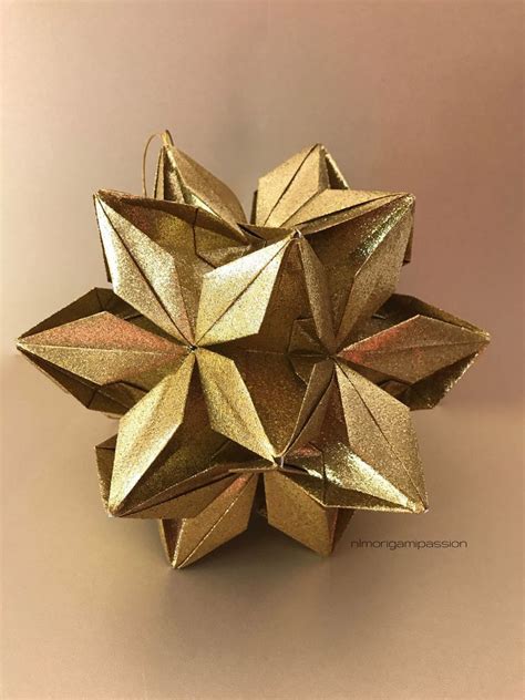 Gold Origami Crafts