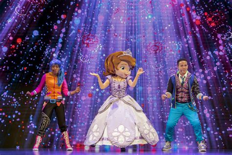 Everything You Need to Know About the New Disney Junior Dance Party ...