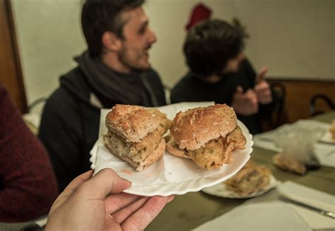 THE BEST FOOD TOUR IN PORTO: (11h30am) — Porto Walkers