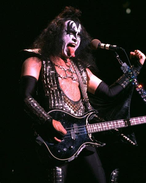 Gene Simmons - KISS Photo (36990360) - Fanpop