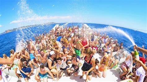 punta cana party boat - Taino Tour