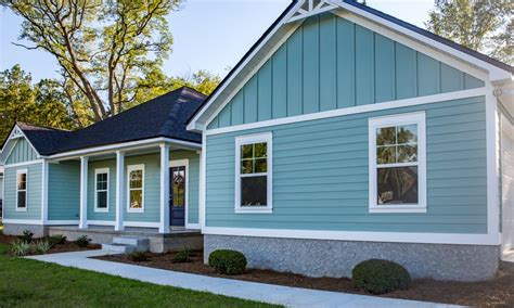 33 Blue Vinyl Siding House Ideas