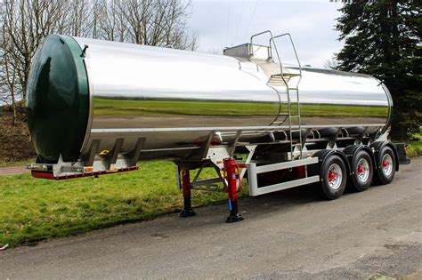 Product Focus - Milk Reload Tankers - Crossland Tankers