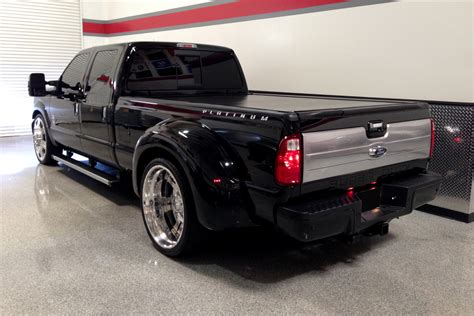 2016 FORD F-350 CUSTOM PICKUP - Rear 3/4 - 211869