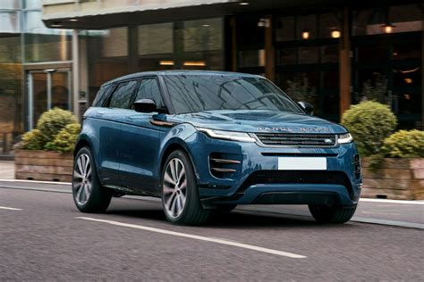 Range Rover Evoque 2023 Front Left Side Image by CarDekho