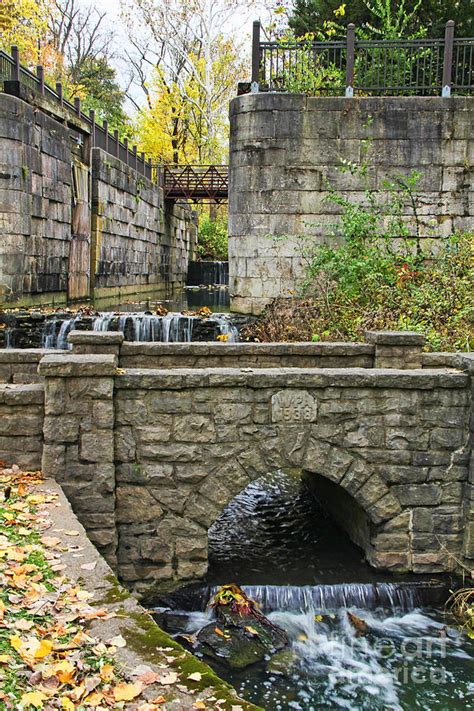 Erie Canal Locks Photograph by Jack Schultz - Fine Art America